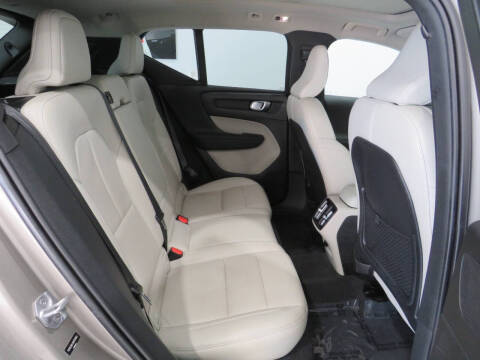 2021 Volvo XC40 T4 Inscription