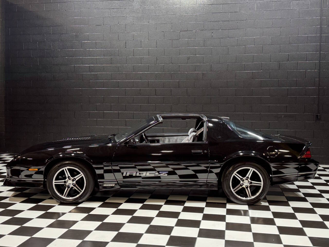 1986 Chevrolet Camaro 9