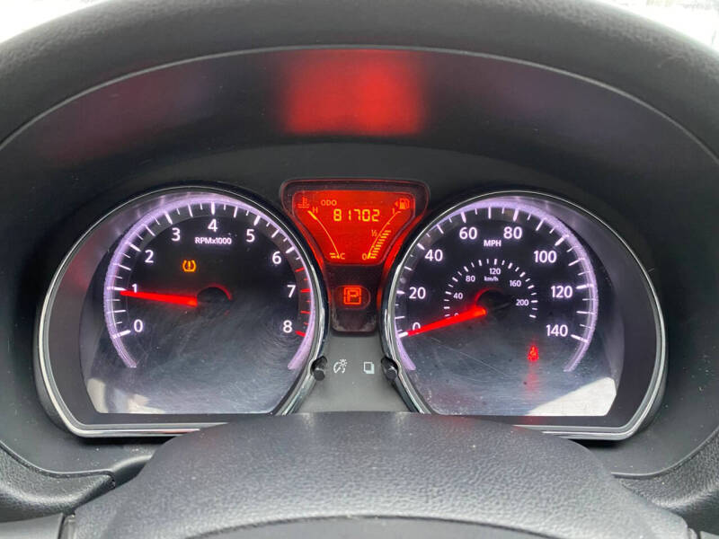 2013 Nissan Versa 1.6 S