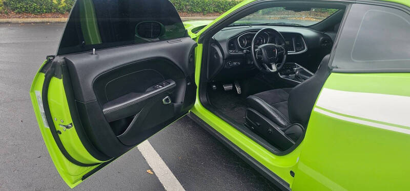 2015 Dodge Challenger R/T Plus