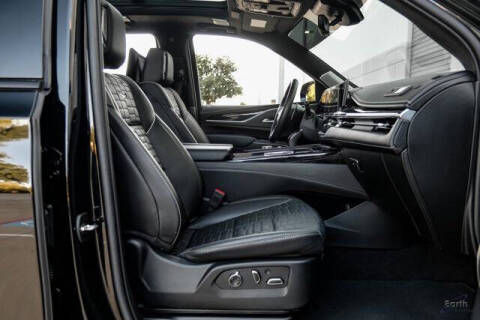 2023 Cadillac Escalade-V