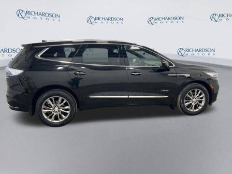 2022 Buick Enclave Avenir