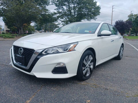 2019 Nissan Altima for sale at Viking Auto Group in Bethpage NY