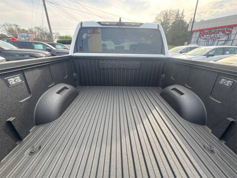 2025 Toyota Tundra Limited HV