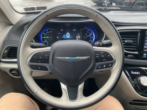 2019 Chrysler Pacifica Hybrid