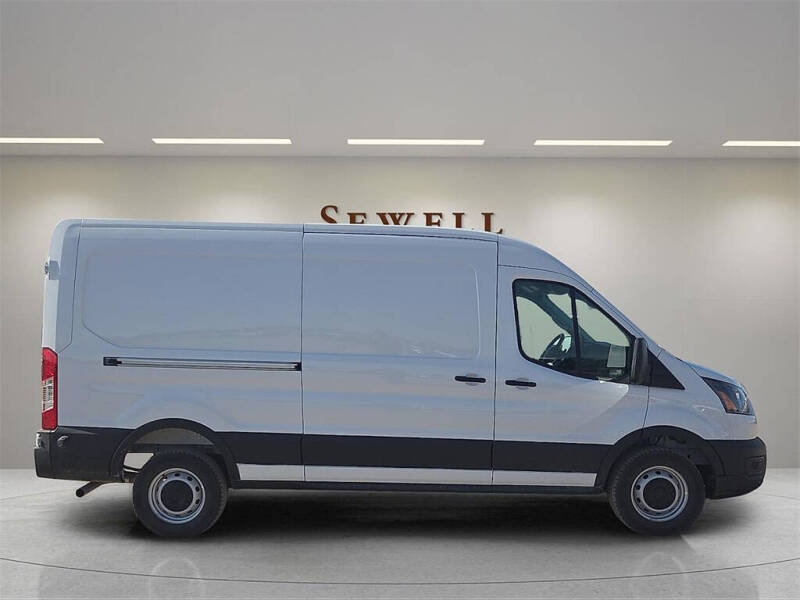 2026 Ford Transit 250