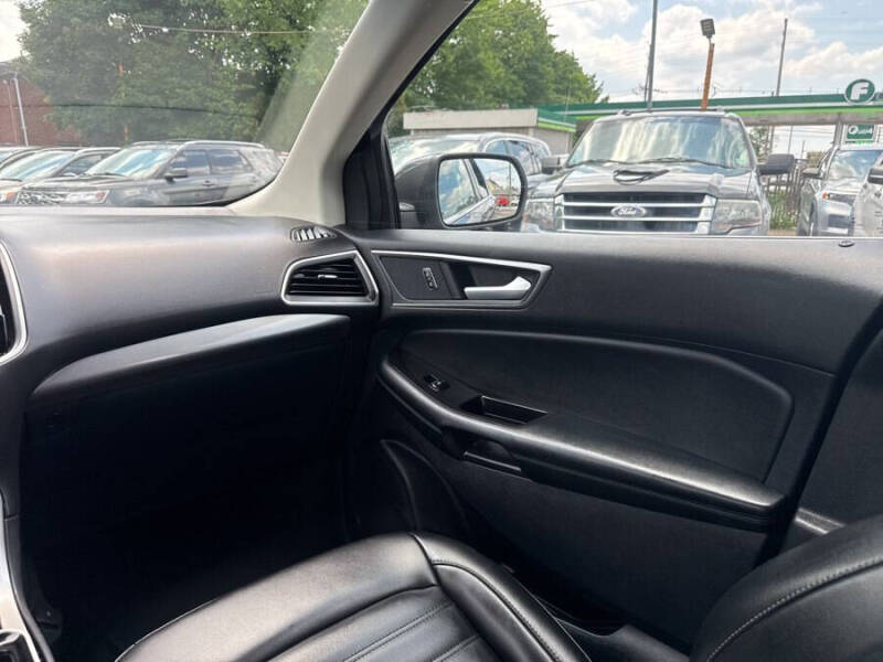 2020 Ford Edge SEL