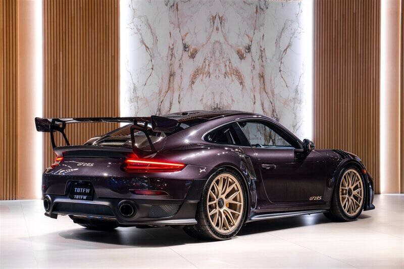 2018 Porsche 911 GT2 RS
