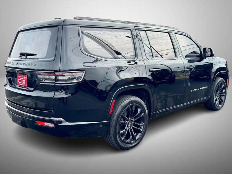 2022 Jeep Grand Wagoneer Series II