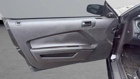 2014 Ford Mustang V6