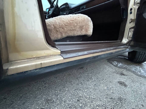 1984 Mercedes-Benz 300-Class 300 SD