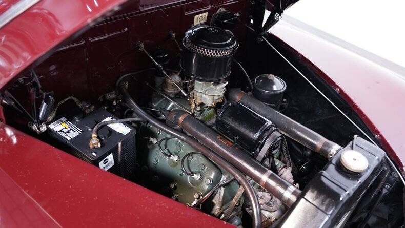 1941 Ford Super Deluxe