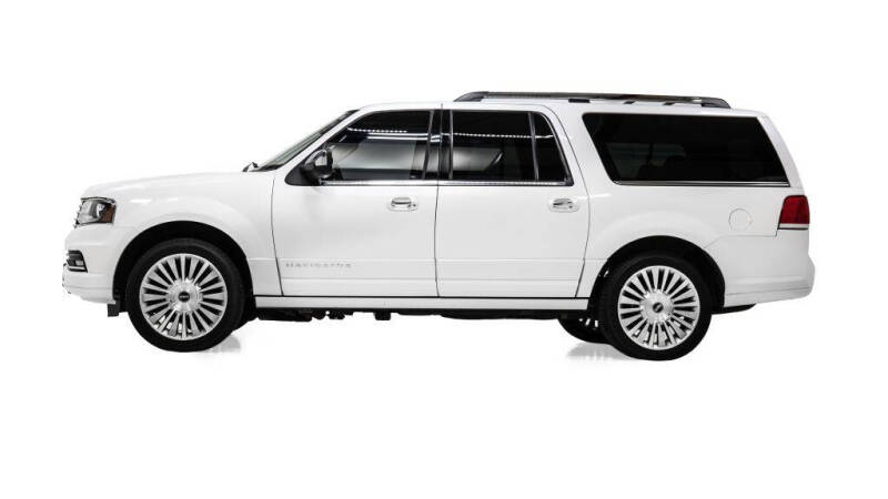 2017 Lincoln Navigator L Select