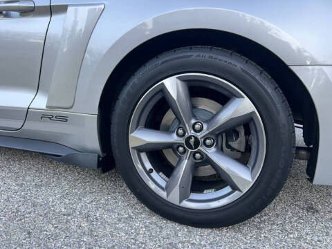 2015 Ford Mustang V6