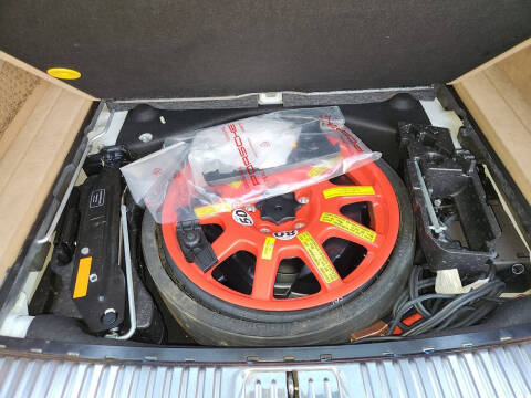 2014 Porsche Cayenne Platinum