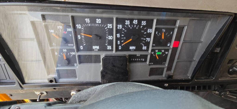 2002 International 4700