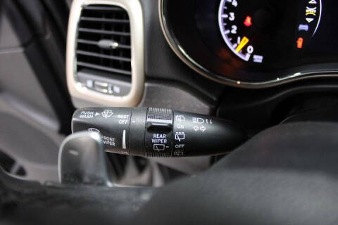 2017 Jeep Grand Cherokee Laredo