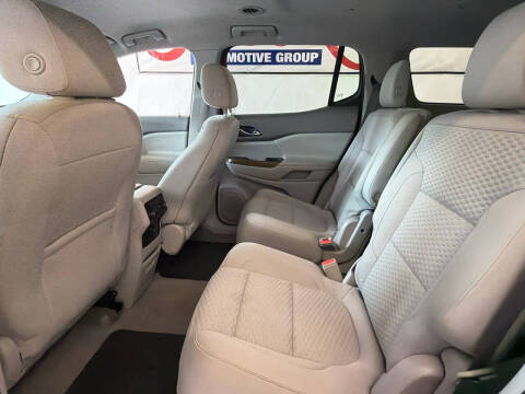 2017 GMC Acadia SLE-2