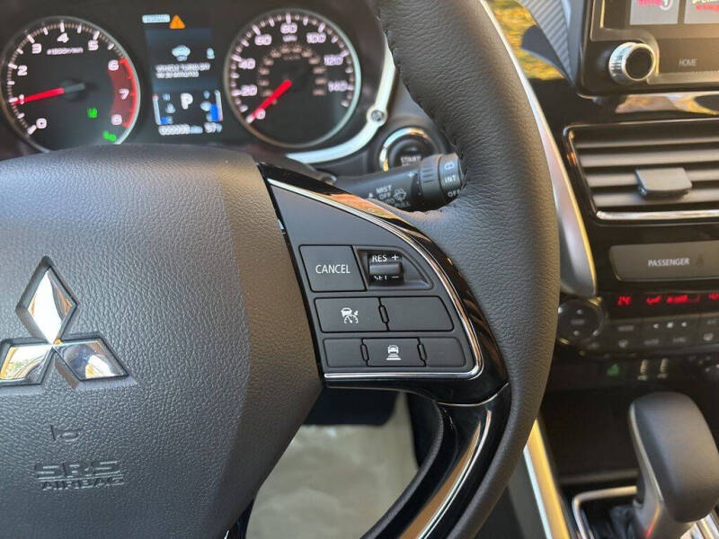 2026 Mitsubishi Eclipse Cross SE