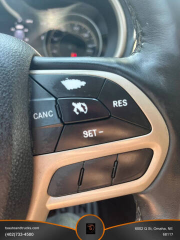 2017 Jeep Cherokee