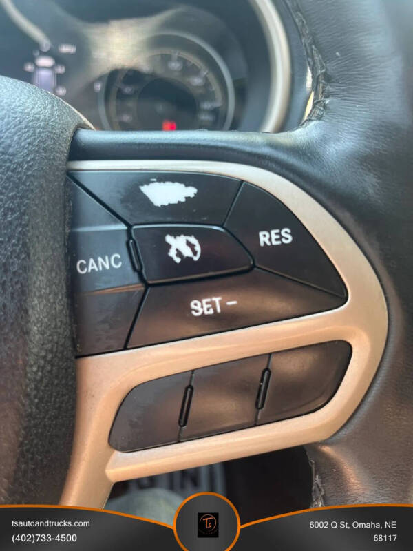 2017 Jeep Cherokee
