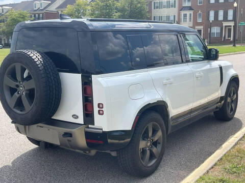 2023 Land Rover Defender 110 X-Dynamic SE