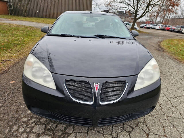 2008 Pontiac G6 for sale at WAGNER AUTO MART LLC in Ann Arbor, MI