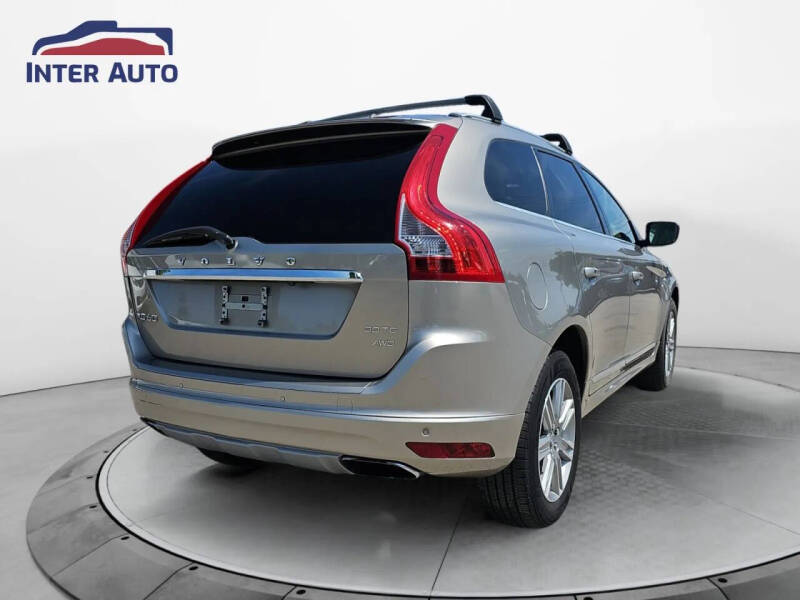 2016 Volvo XC60 T6 Platinum