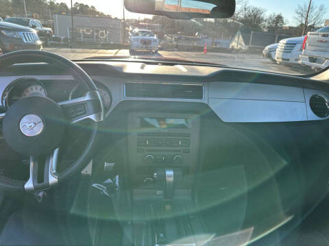 2012 Ford Mustang V6 Premium