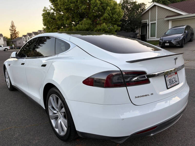 2014 Tesla Model S P85
