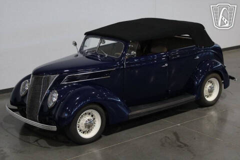 1937 Ford Phaeton