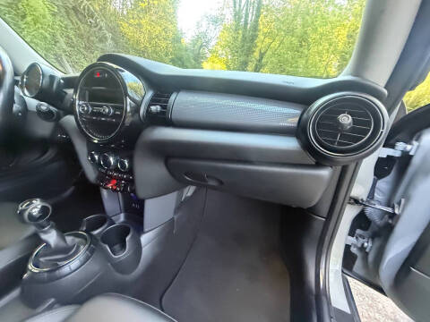 2015 MINI Hardtop 2 Door Cooper