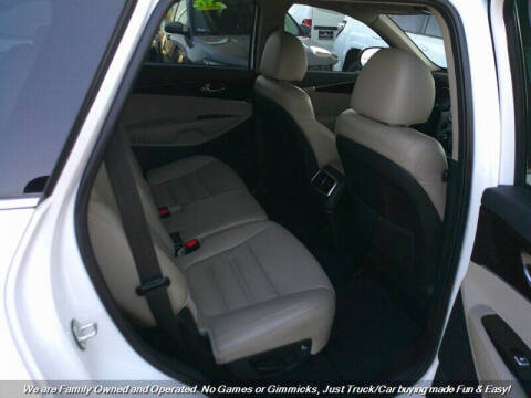 2020 Kia Sorento EX V6