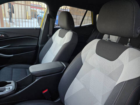 2024 Chevrolet Trax RS