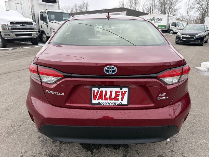 2025 Toyota Corolla Hybrid LE