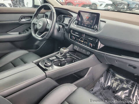 2022 Nissan Rogue SL