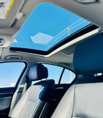 2013 BMW 5 Series 528i