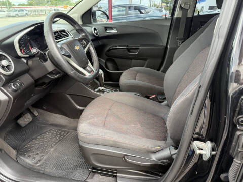 2017 Chevrolet Sonic LT Auto