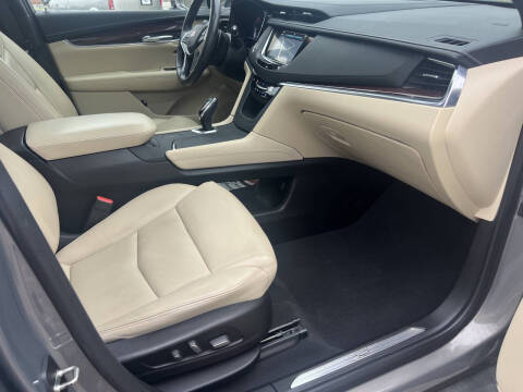 2019 Cadillac XT5 Luxury