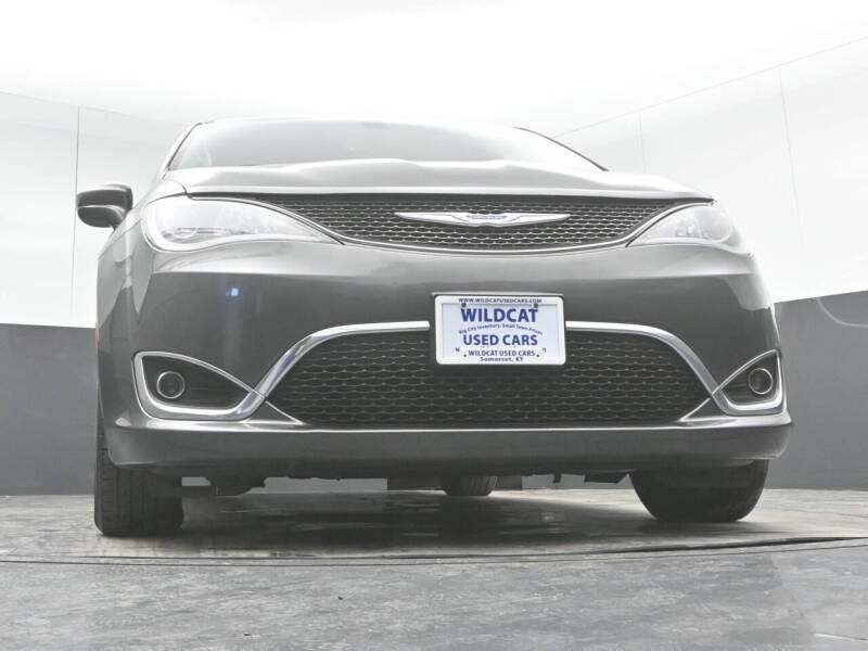 2020 Chrysler Pacifica Touring L Plus