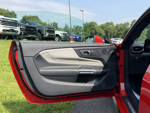 2024 Ford Mustang EcoBoost Premium