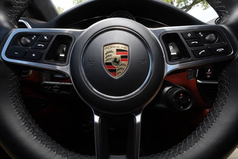 2021 Porsche Cayenne Coupe