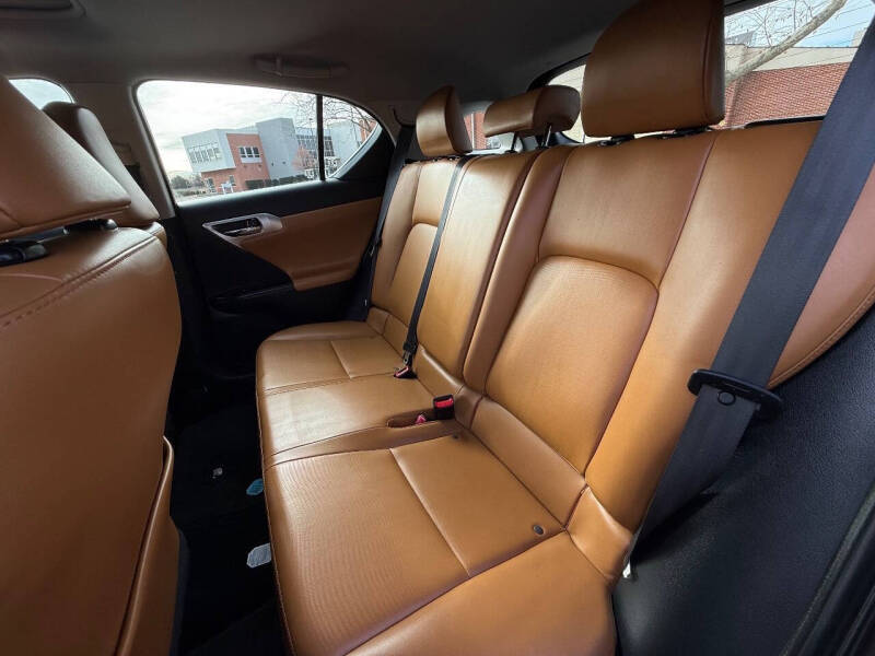 2012 Lexus CT 200h Premium