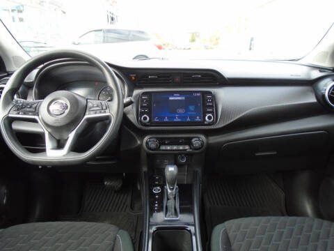 2021 Nissan Kicks SV