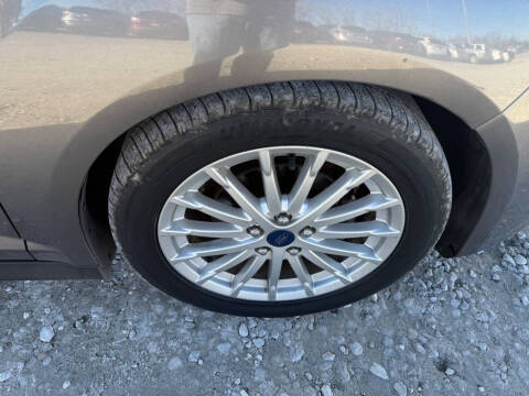 2013 Ford C-MAX Hybrid SE