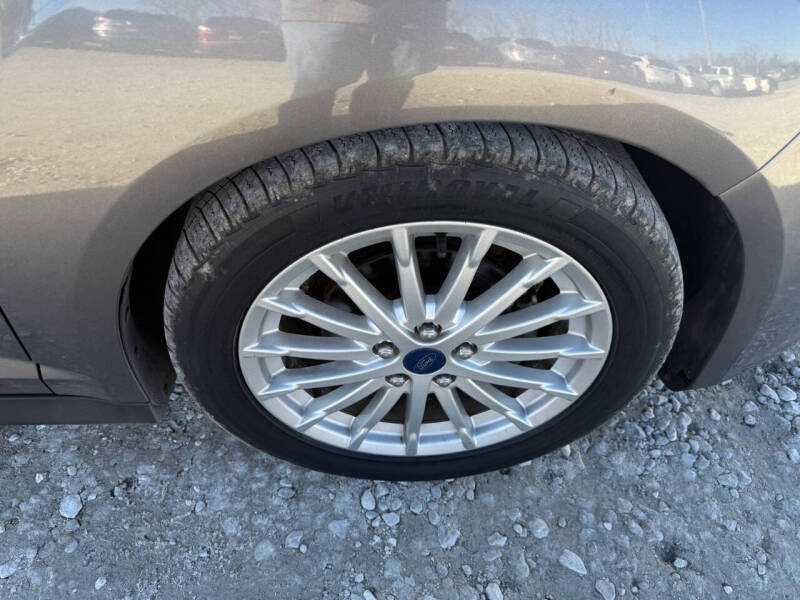 2013 Ford C-MAX Hybrid SE