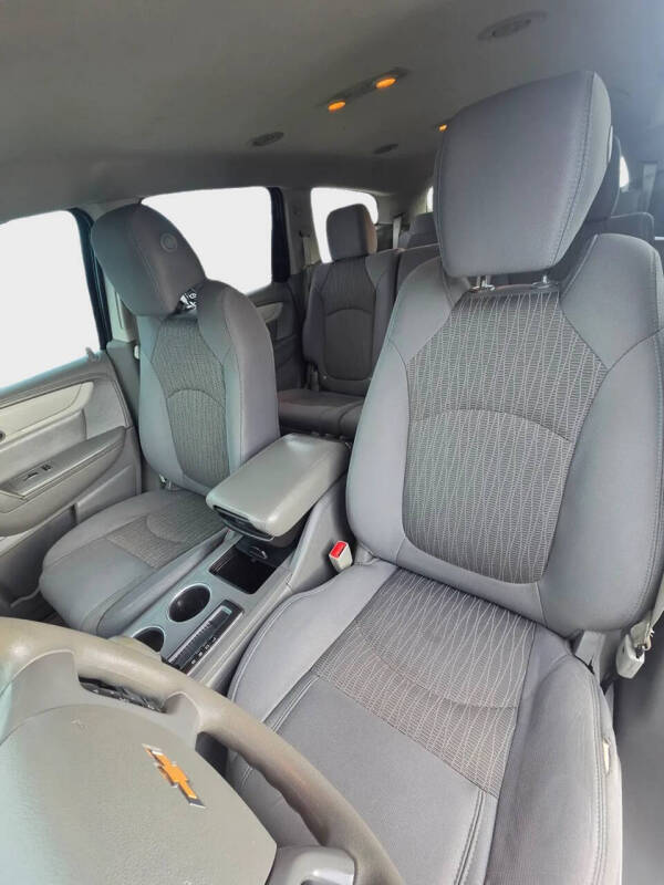 2015 Chevrolet Traverse LS