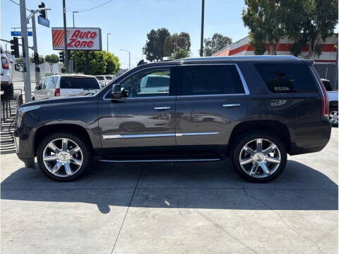 2017 Cadillac Escalade Luxury