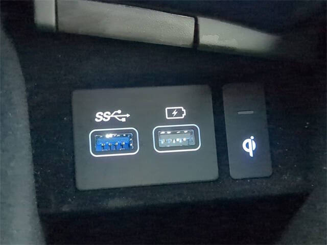 2023 Genesis GV70 2.5T Standard