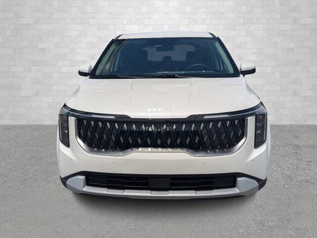 2025 Kia Carnival LX